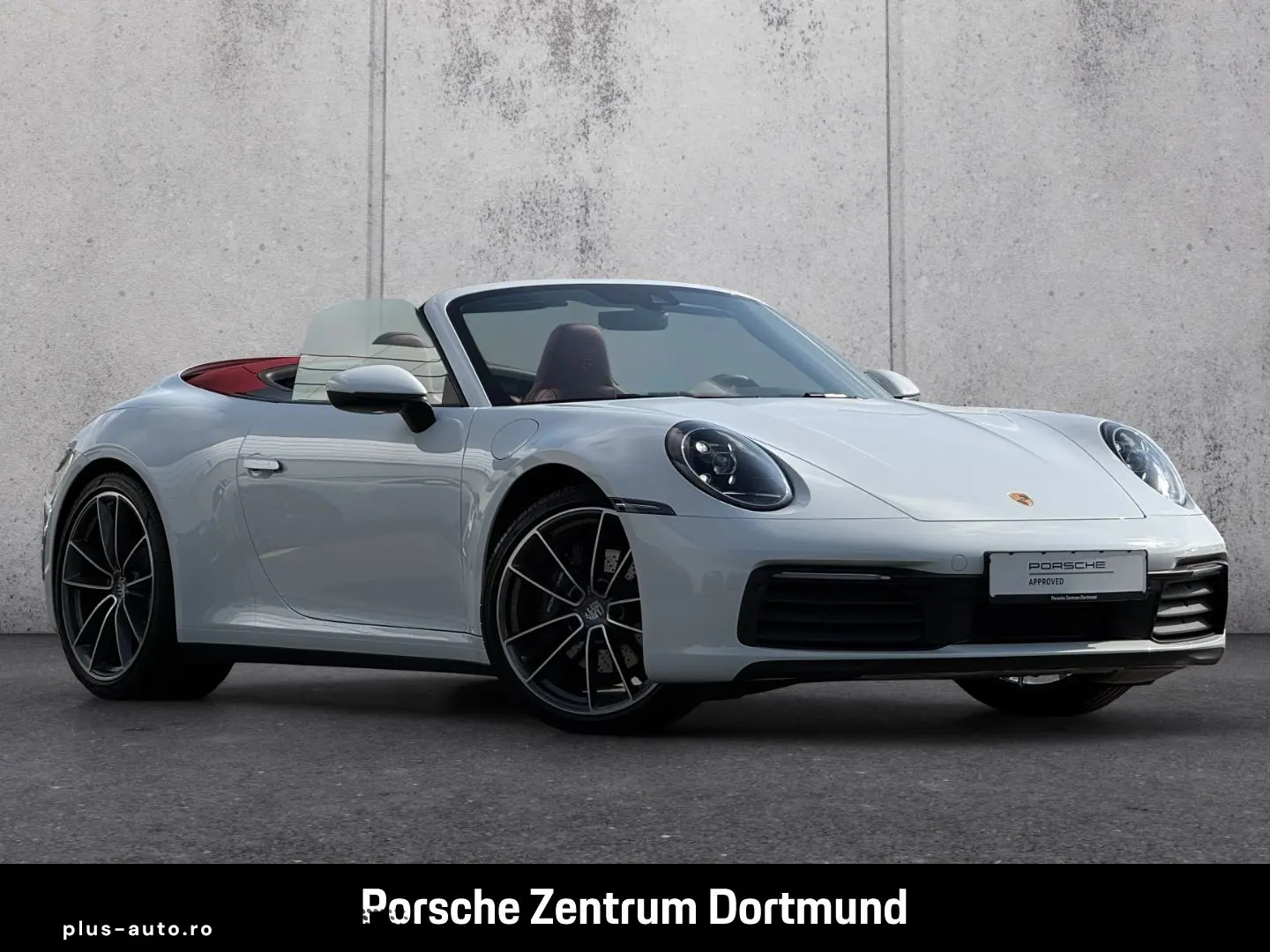 PORSCHE 992 911 Carrera Cabriolet Sportabgas Sportsitze