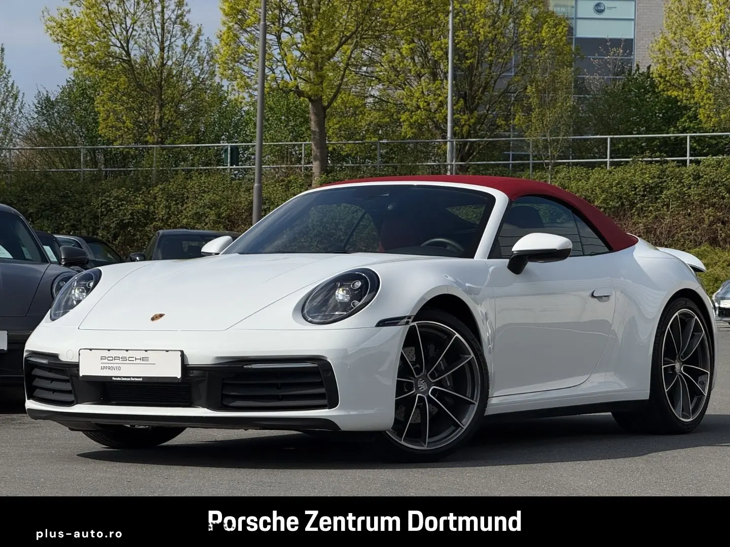PORSCHE 992 911 Carrera Cabriolet Sportabgas Sportsitze