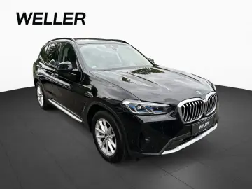 BMW X3 xDr30e LiveC  Pano ACC RFK DA HUD Laser DAB