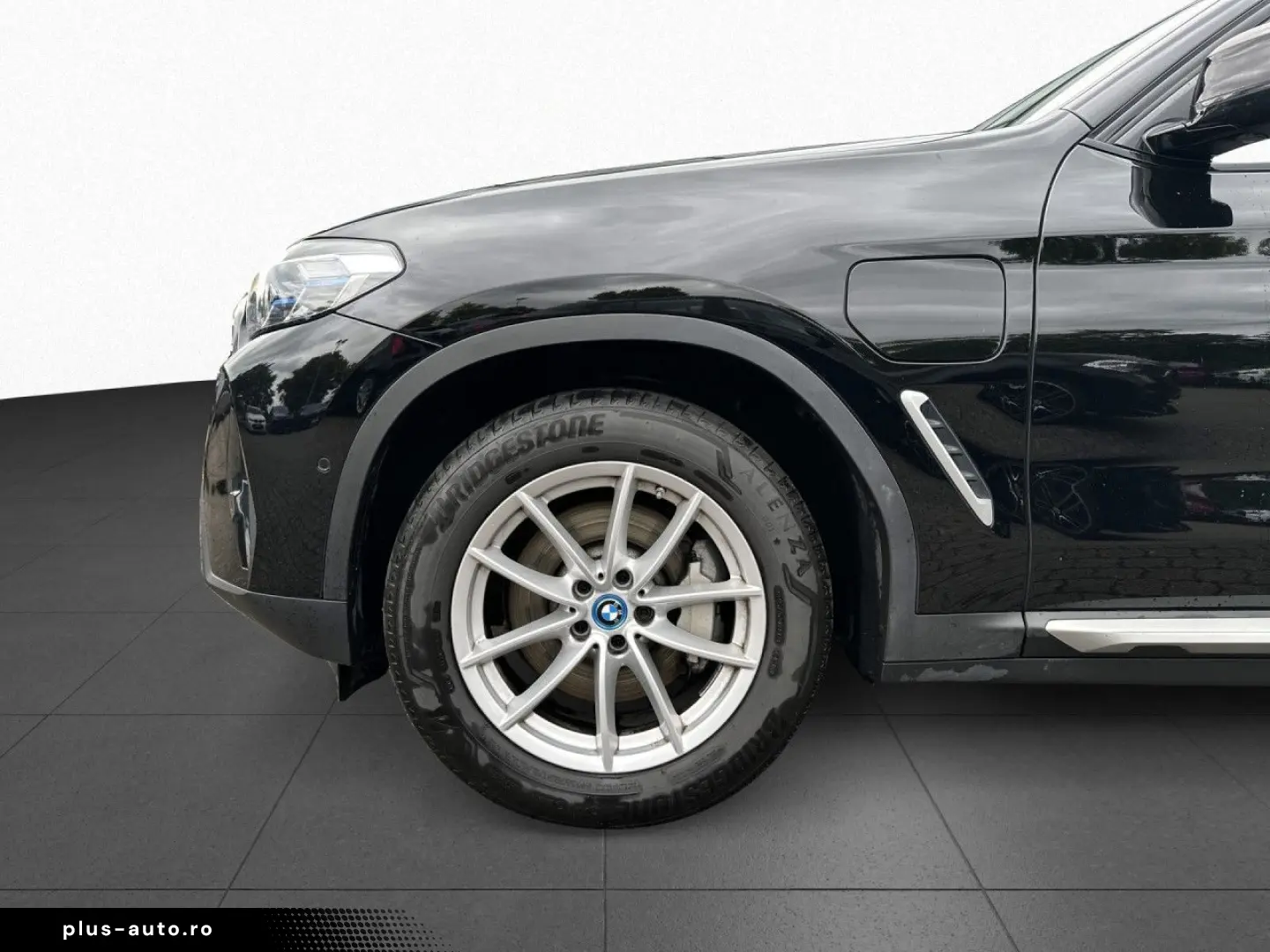 BMW X3 xDr30e LiveC  Pano ACC RFK DA HUD Laser DAB