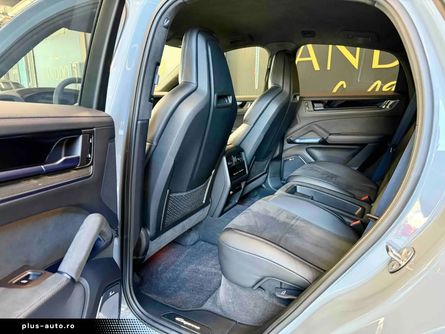 PORSCHE Cayenne GT Package