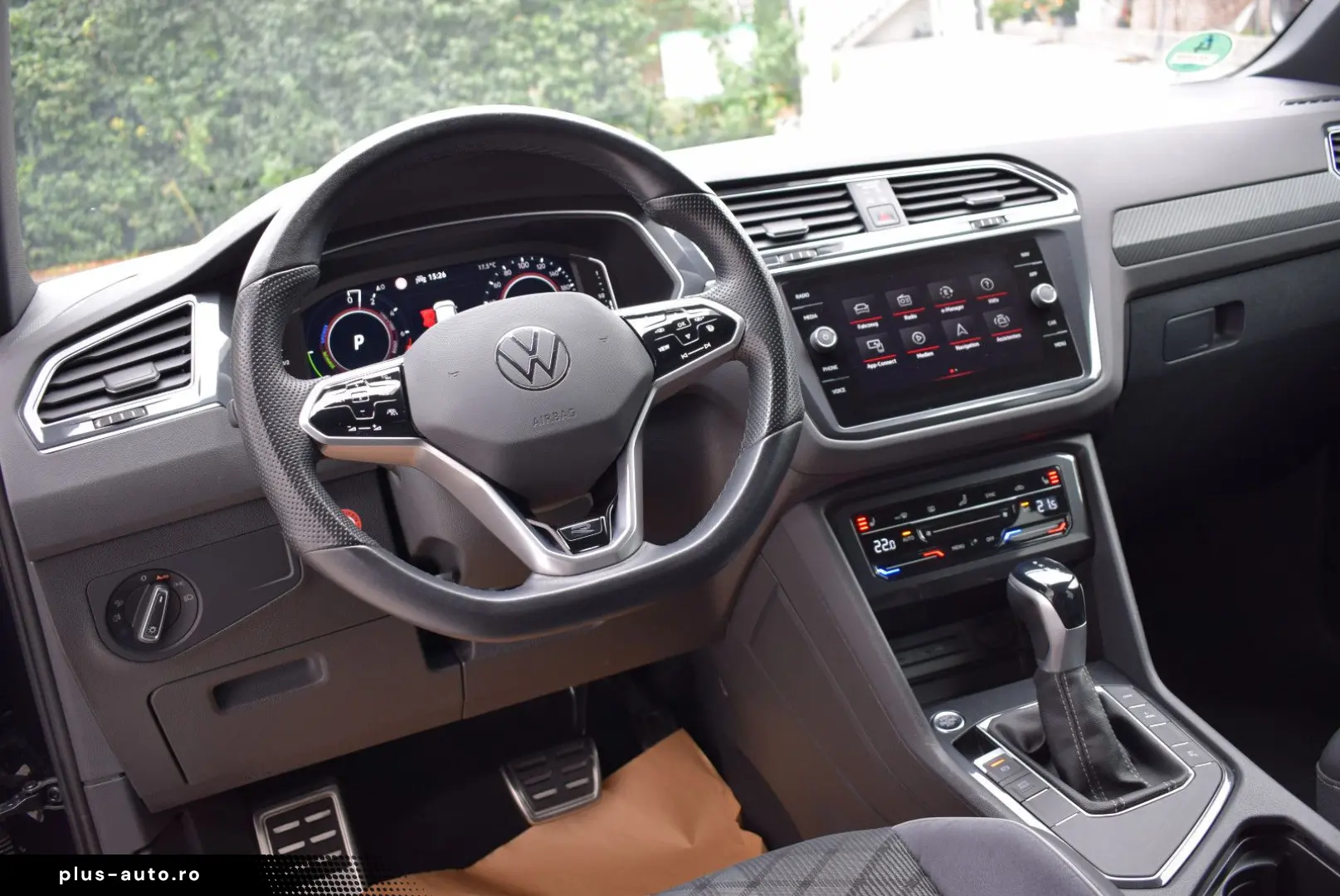 VW Tiguan R-Line eHybrid AHK ACC 360Cam FullBlack