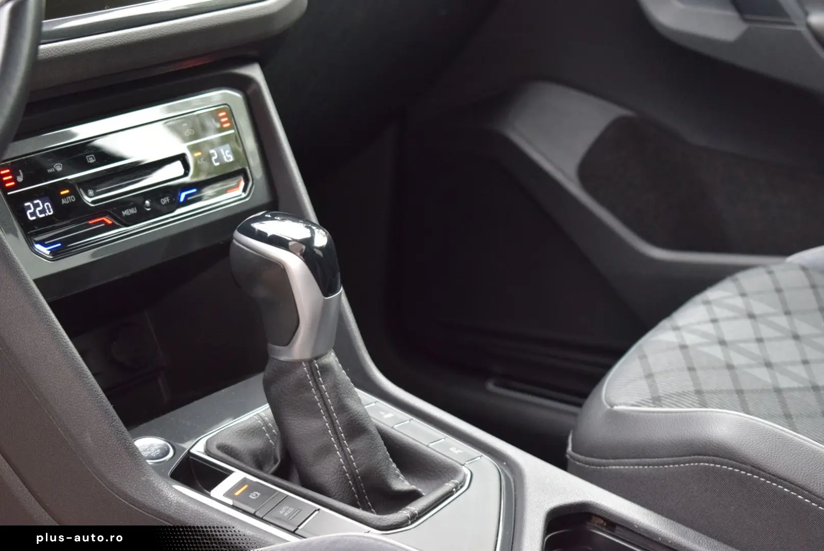 VW Tiguan R-Line eHybrid AHK ACC 360Cam FullBlack