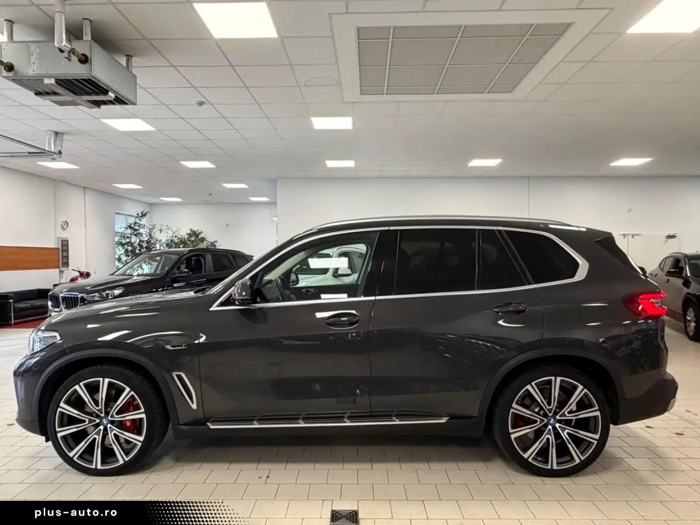 BMW X5 xDr45e xLine SpSiMe Laser ParkDrivAs 360Kam