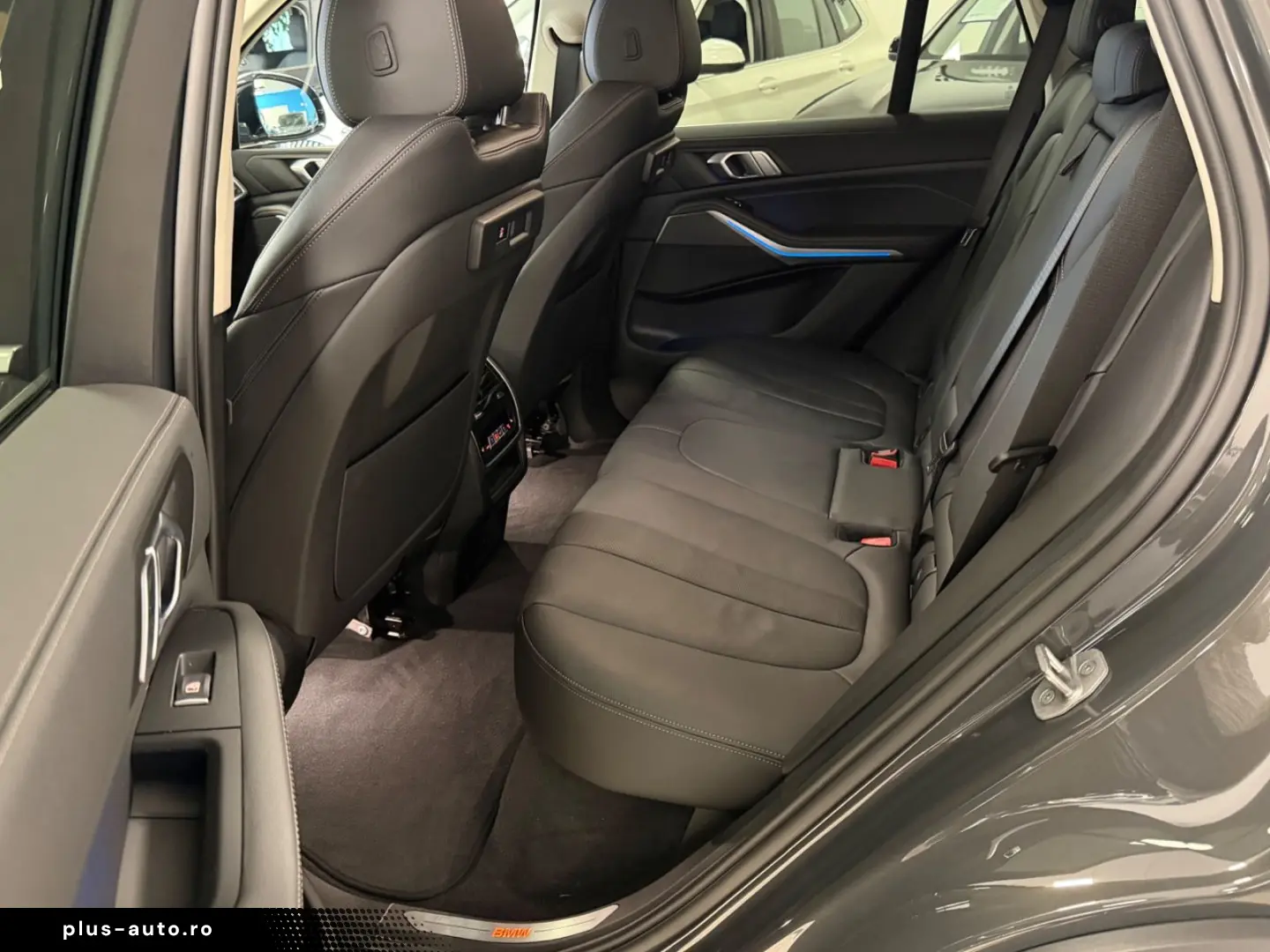 BMW X5 xDr45e xLine SpSiMe Laser ParkDrivAs 360Kam