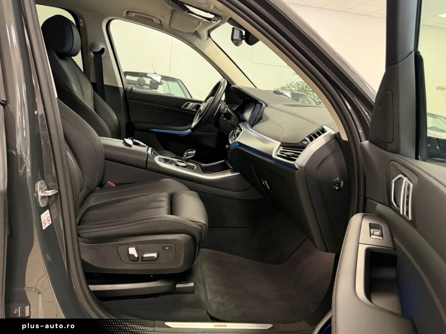 BMW X5 xDr45e xLine SpSiMe Laser ParkDrivAs 360Kam