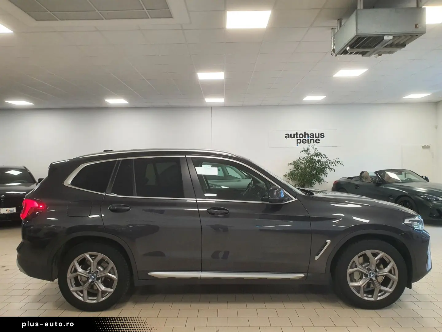 BMW X3 xDrive30e SpSiLede HUD KeyL Park&DrivAs AHK