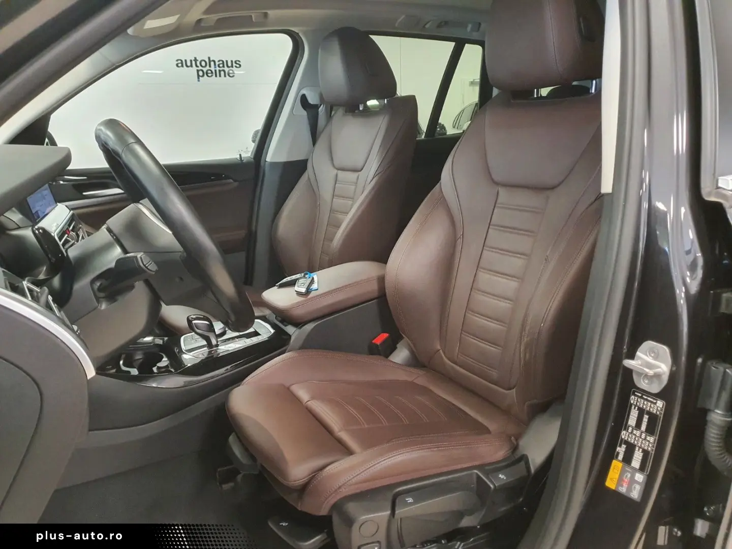 BMW X3 xDrive30e SpSiLede HUD KeyL Park&DrivAs AHK