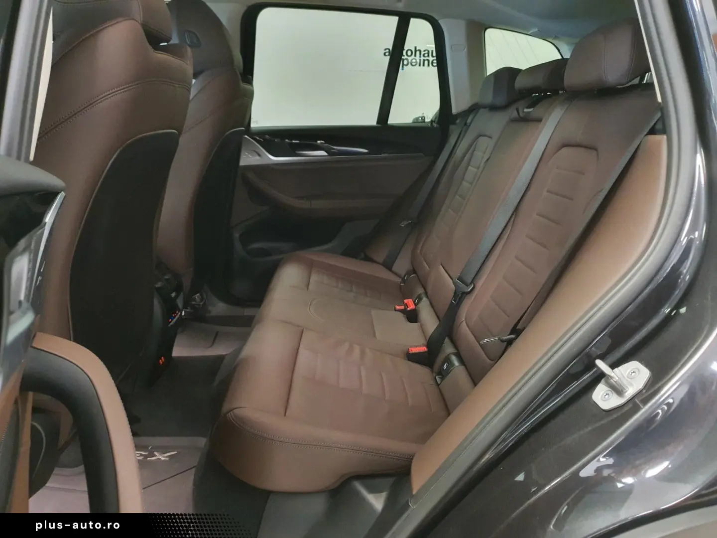 BMW X3 xDrive30e SpSiLede HUD KeyL Park&DrivAs AHK