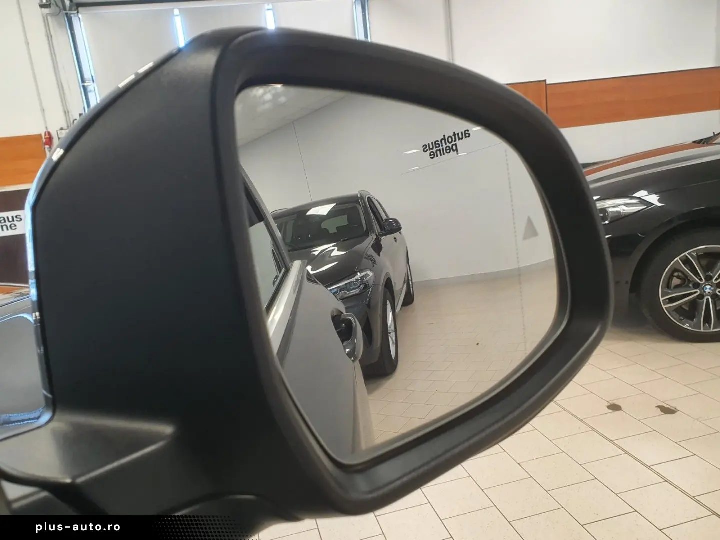 BMW X3 xDrive30e SpSiLede HUD KeyL Park&DrivAs AHK