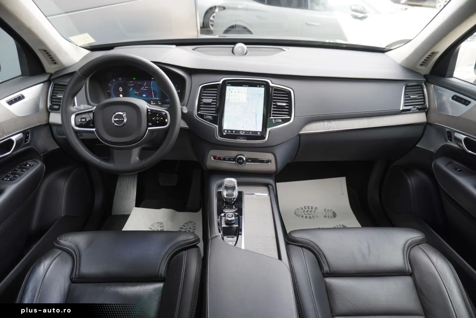 VOLVO XC90 Ultimate Dark PlugIn Hybrid AWD Voll UPE108