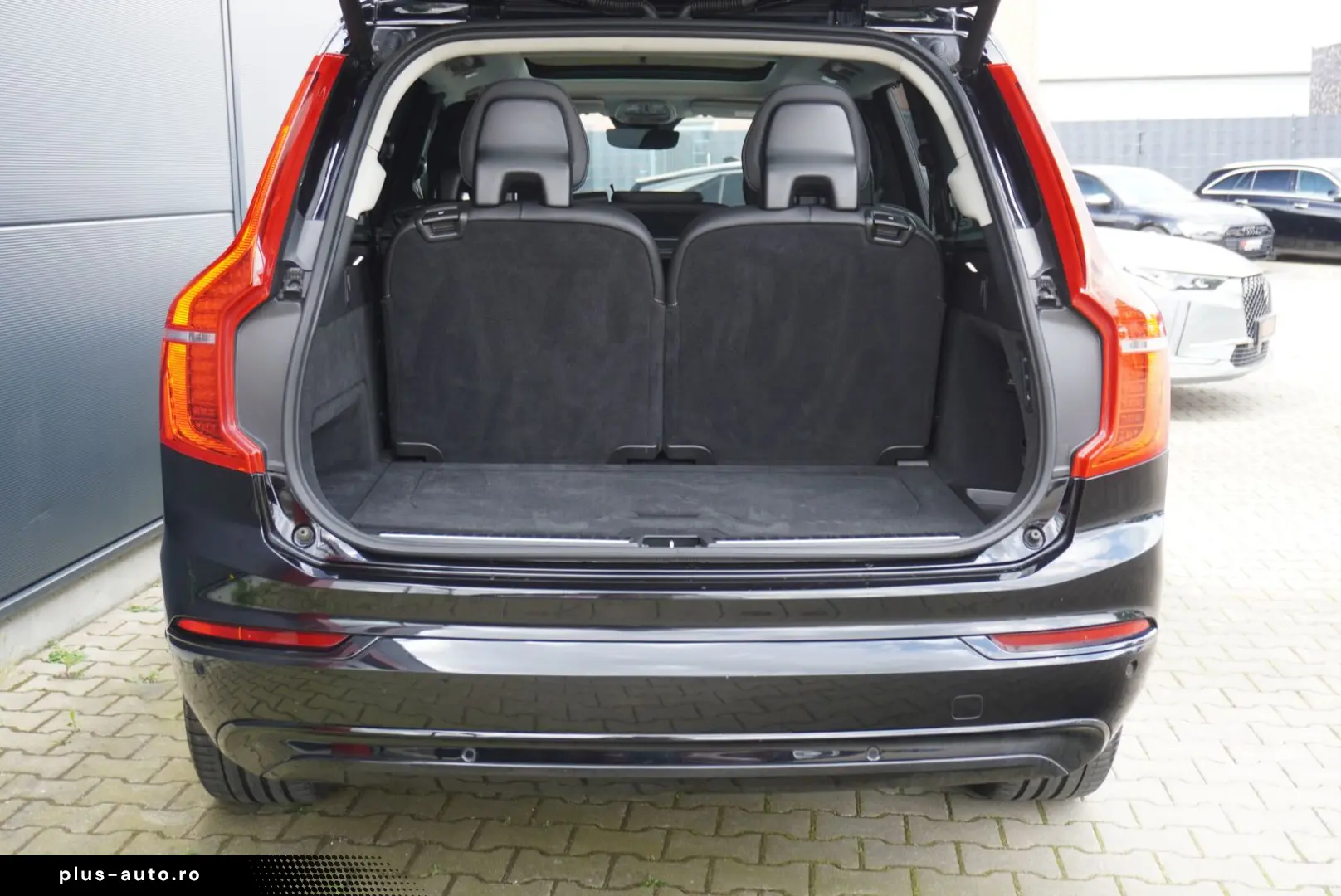 VOLVO XC90 Ultimate Dark PlugIn Hybrid AWD Voll UPE108