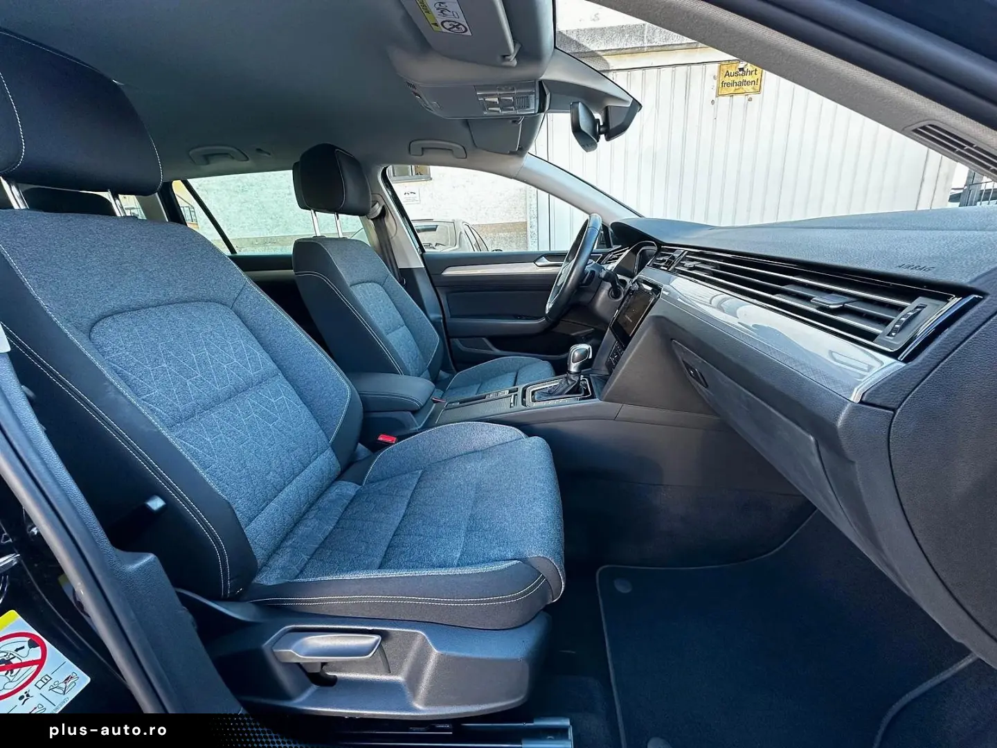 VOLKSWAGEN Passat Variant 2022 — imagine 10