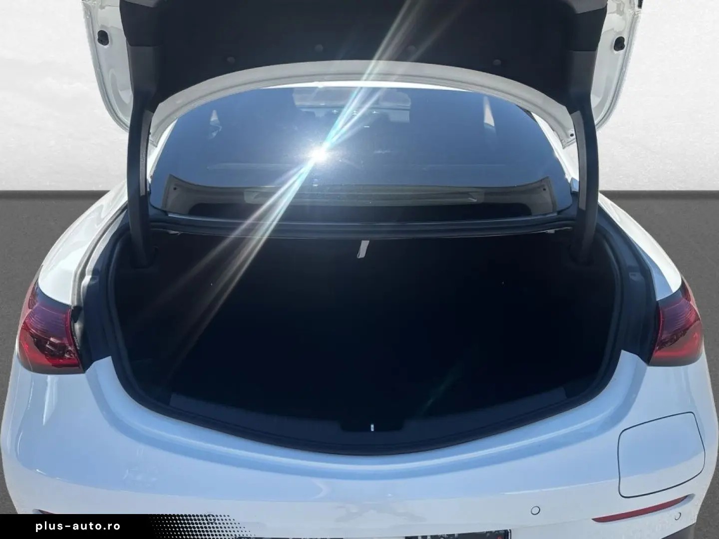 MERCEDES-BENZ CLE 2025 — imagine 8