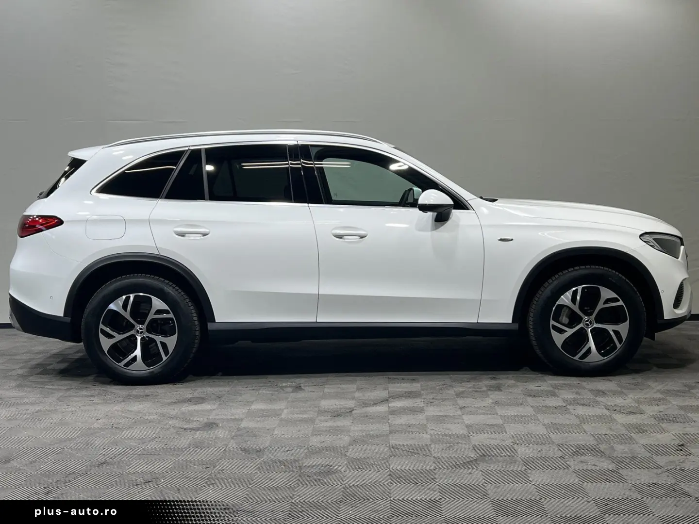 MERCEDES-BENZ GLC 300de Avantgarde Advanced 60KW AHK&hellip;