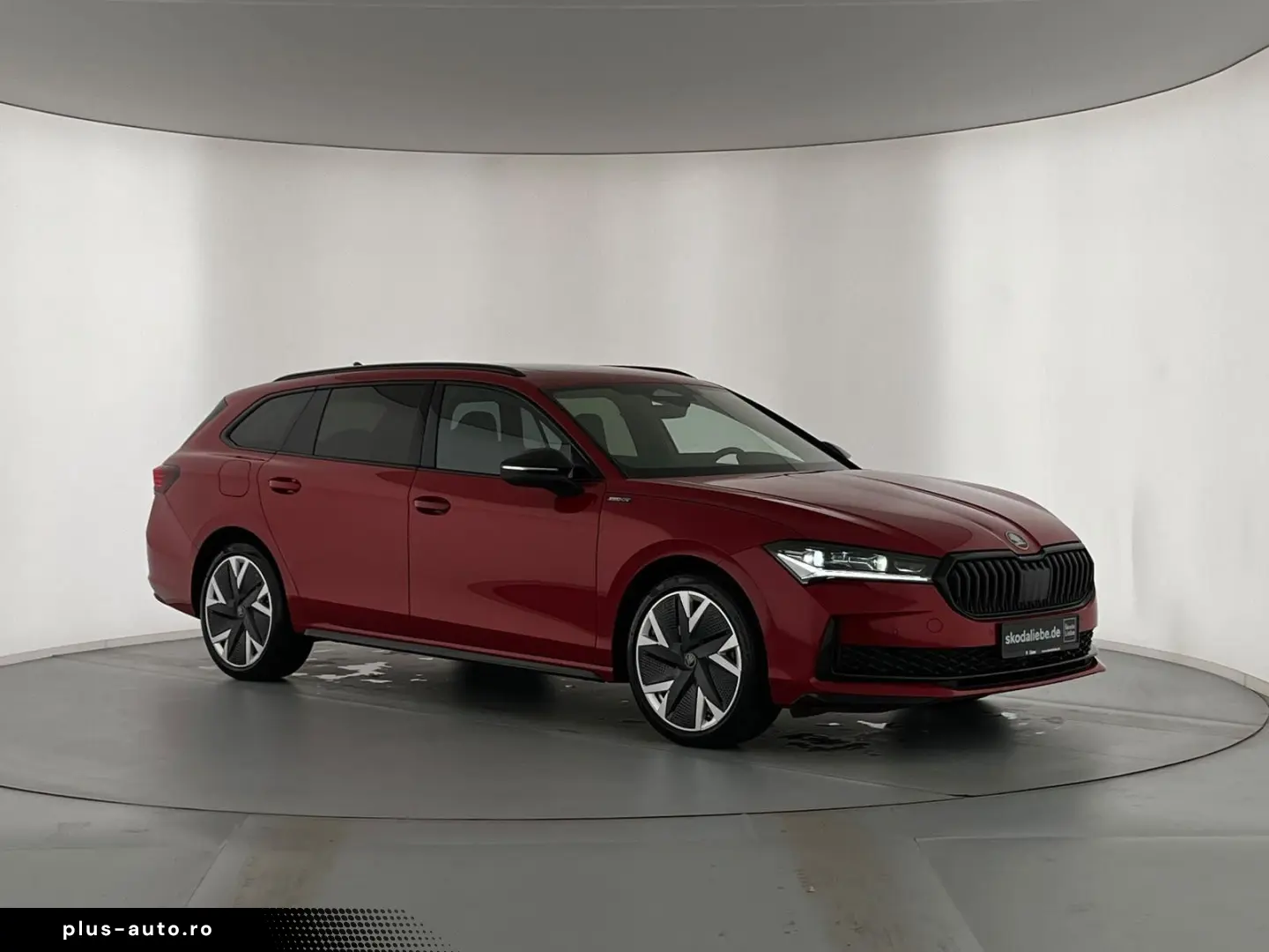SKODA SUPERB COMBI SPORTLINE iV DSG MASSAGE PANORAMA