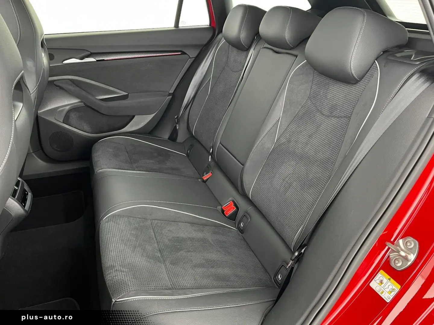 SKODA SUPERB COMBI SPORTLINE iV DSG MASSAGE PANORAMA