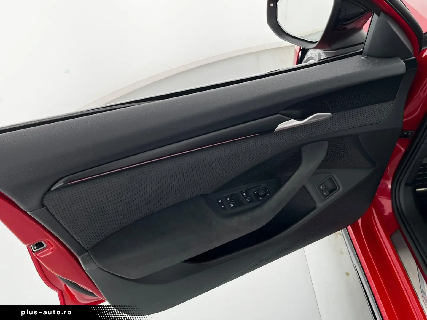 SKODA SUPERB COMBI SPORTLINE iV DSG MASSAGE PANORAMA