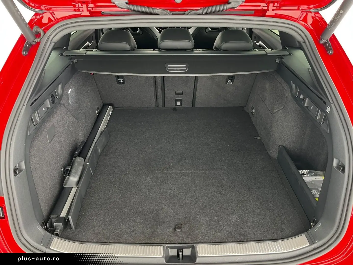 SKODA SUPERB COMBI SPORTLINE iV DSG MASSAGE PANORAMA