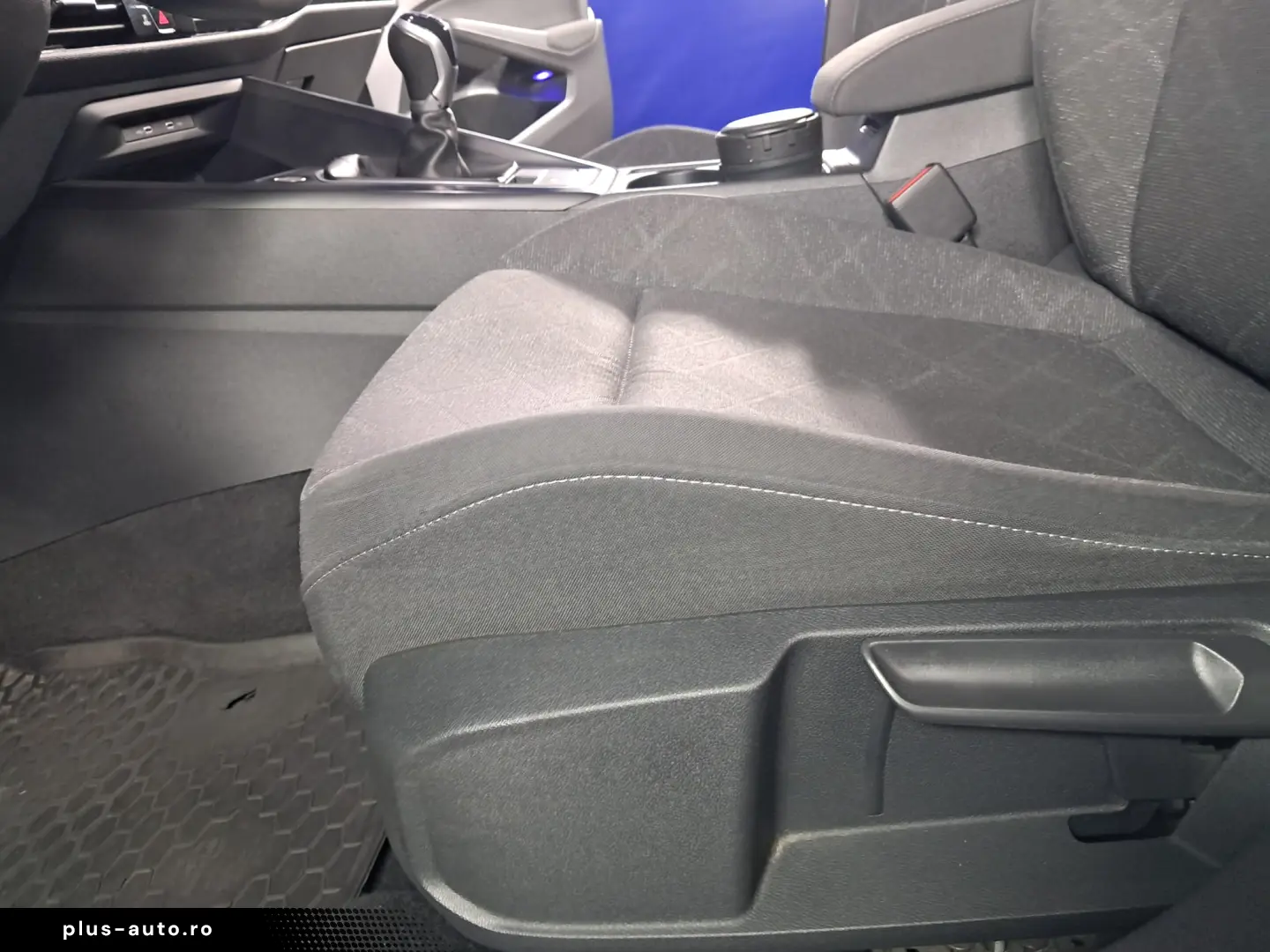 VOLKSWAGEN GOLF VIII LIFE 1.5TSI 130CP 2022