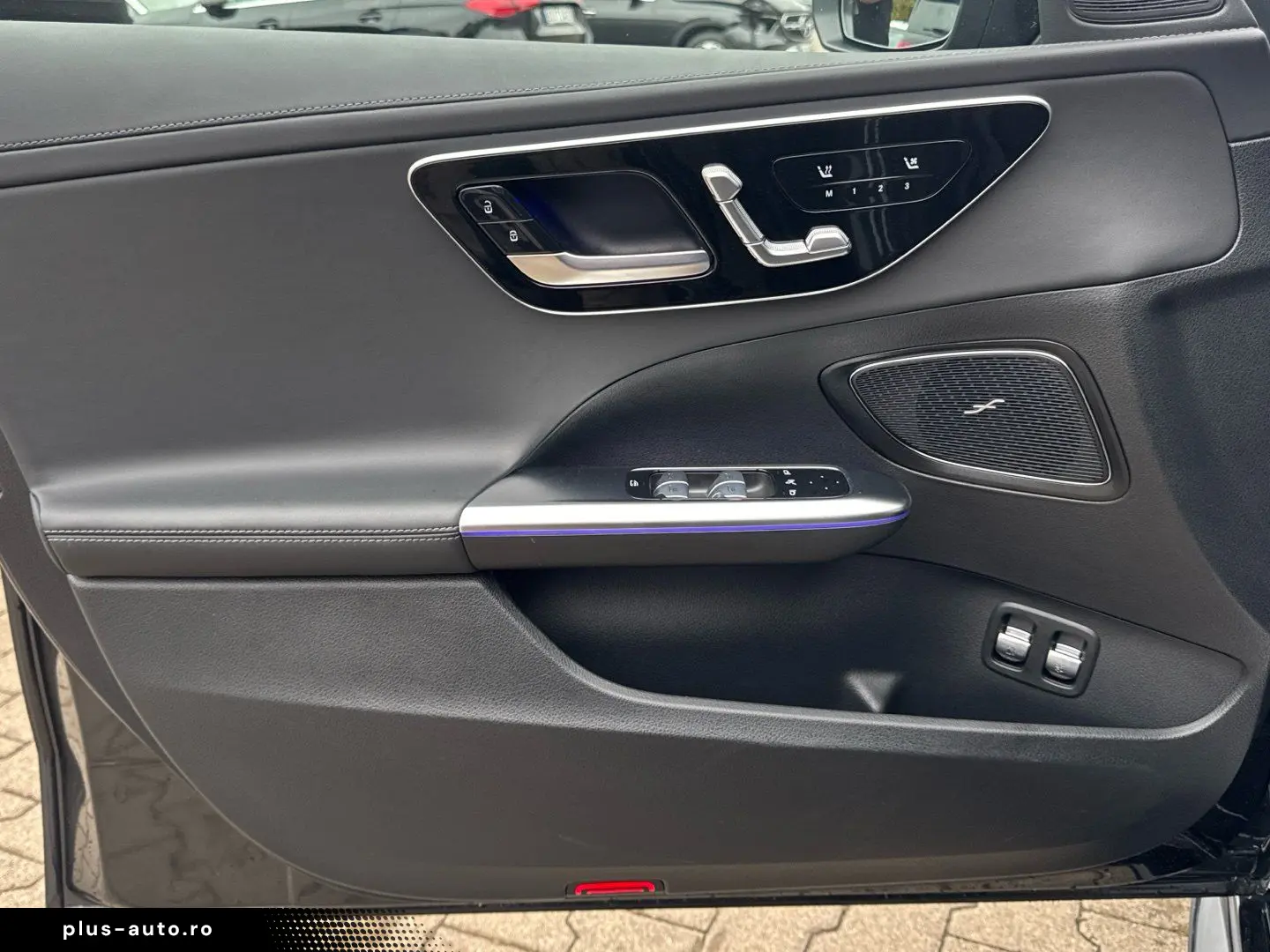 MERCEDES-BENZ C-Class 2024 — imagine 15