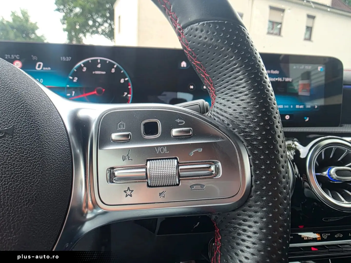 MERCEDES-BENZ CLA 220 4Matic Coupe Automatik AMG LED