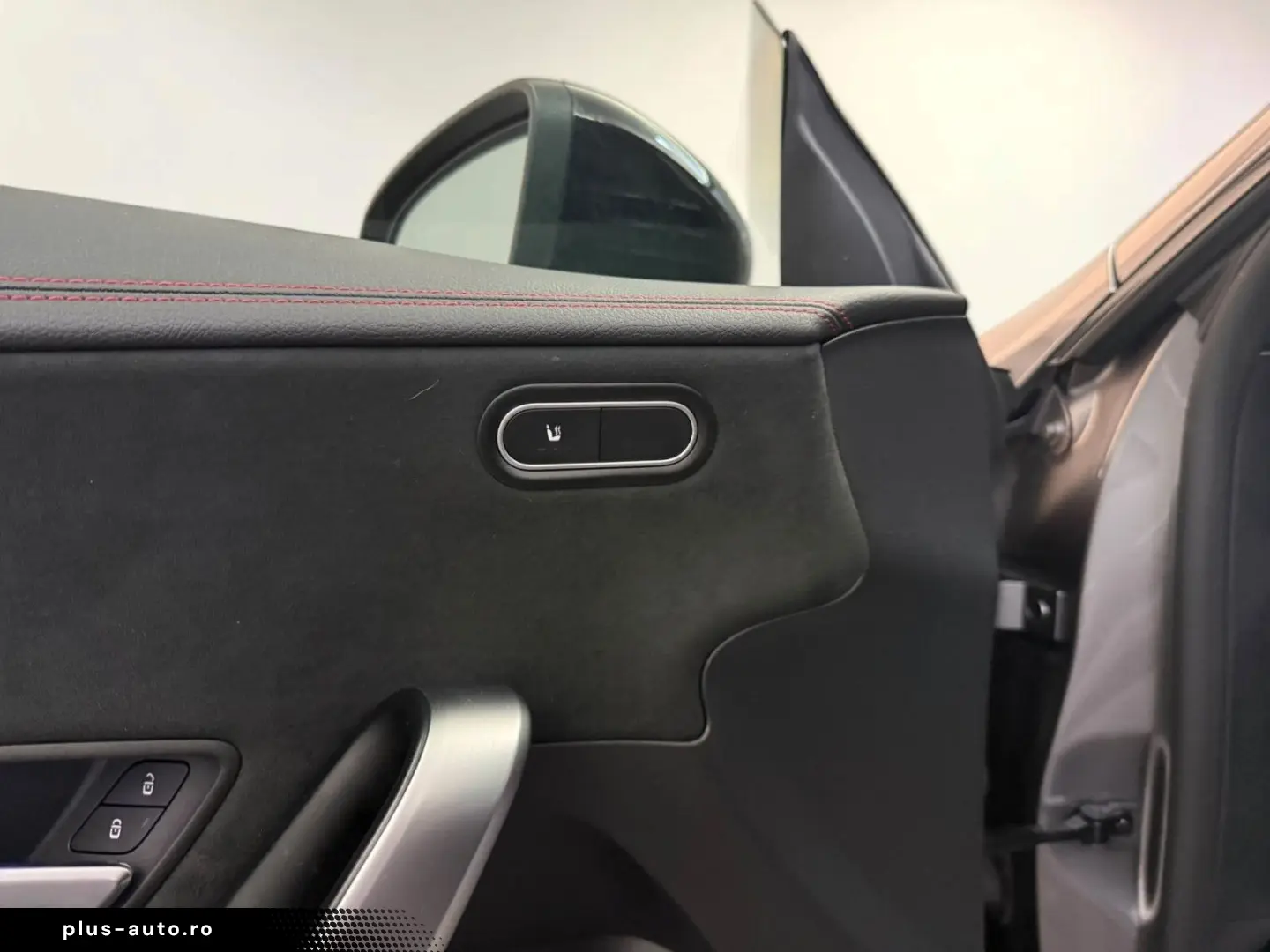 MERCEDES-BENZ CLA 200 Coupe AMG Line PANO ACC MBEAM WIDE KAM