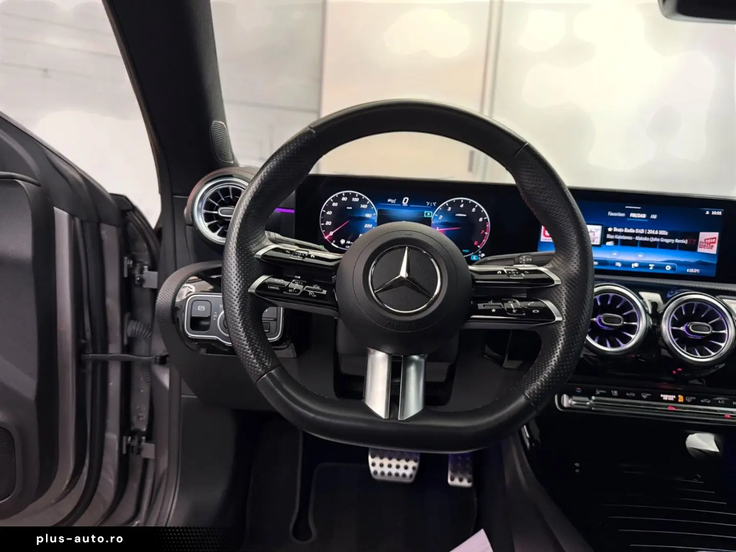 MERCEDES-BENZ CLA 200 Coupe AMG Line PANO ACC MBEAM WIDE KAM