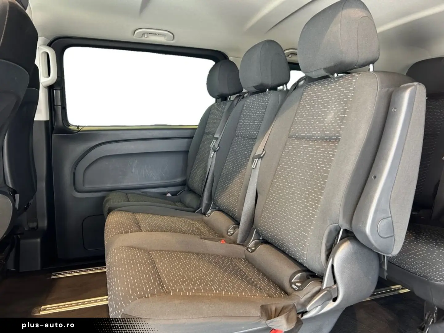 MERCEDES-BENZ eVito 126 Tourer Cam LED AUT Distr Keyl