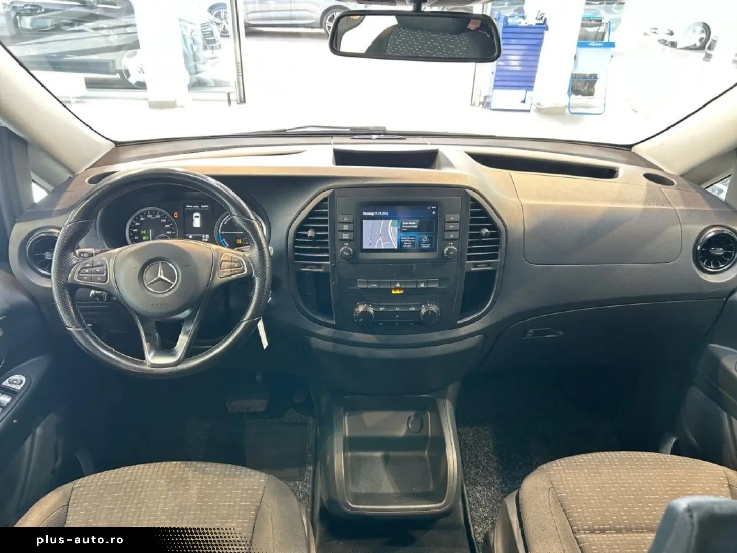 MERCEDES-BENZ eVito 126 Tourer Cam LED AUT Distr Keyl