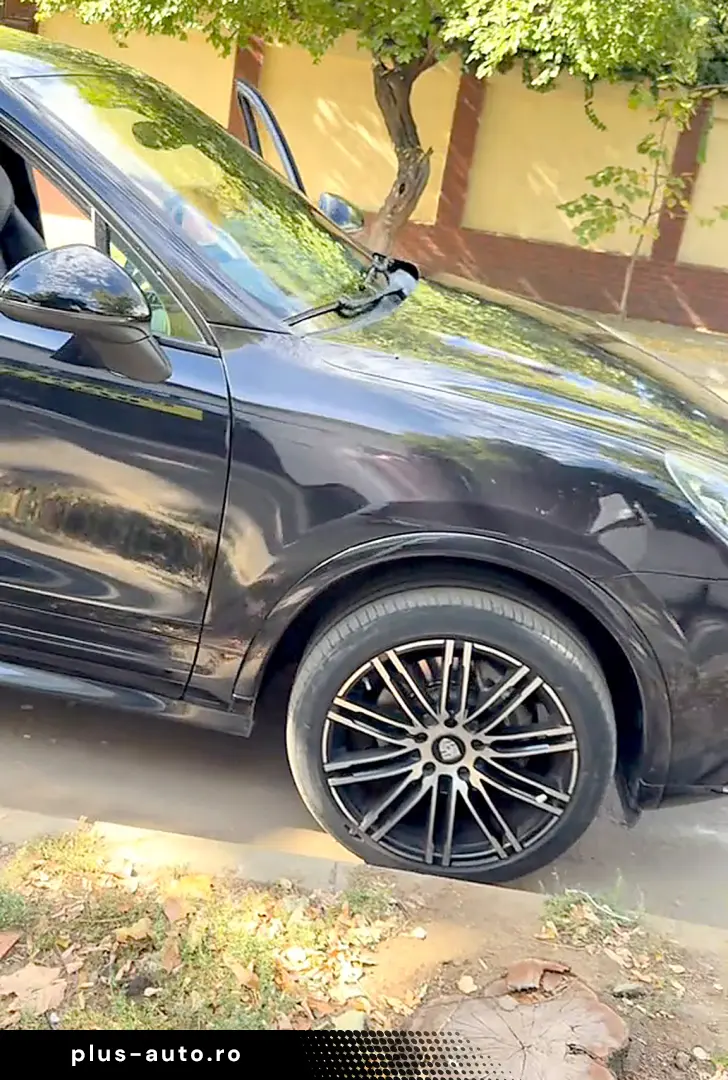Porsche Cayenne Platinum Edition