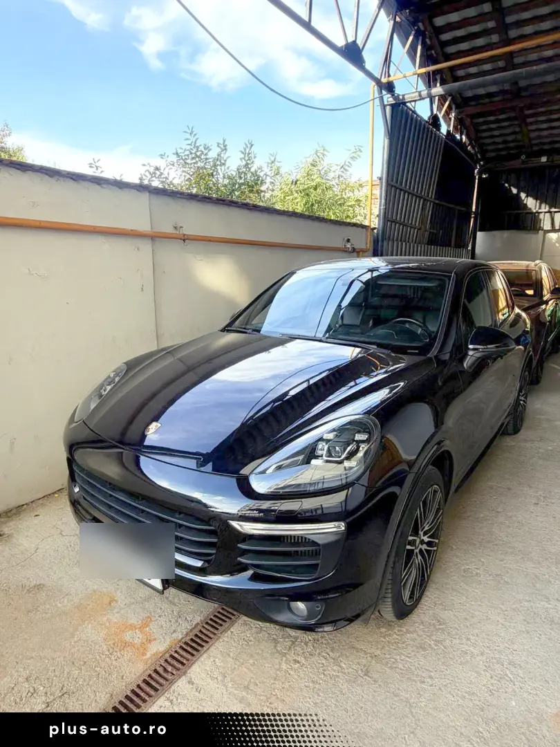 Porsche Cayenne Platinum Edition