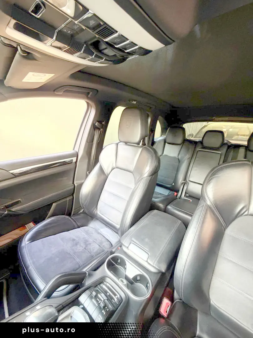 Porsche Cayenne Platinum Edition