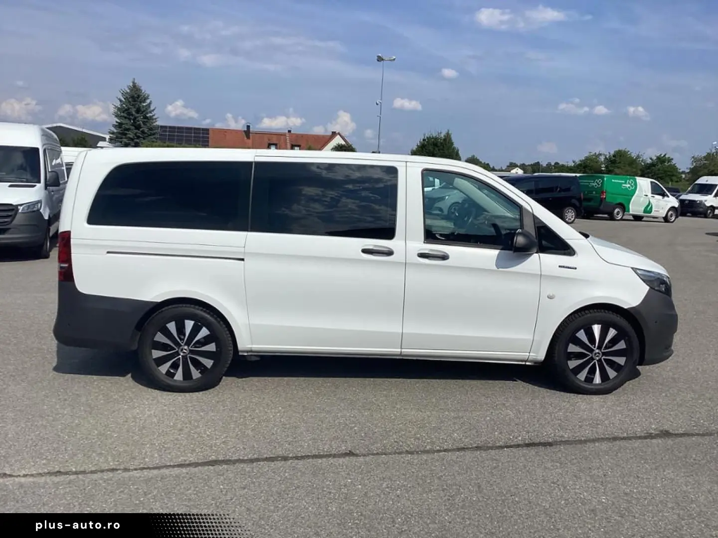 MERCEDES-BENZ eVito 129 Tourer PRO Lang 8-Sitzer Kamera  SZH