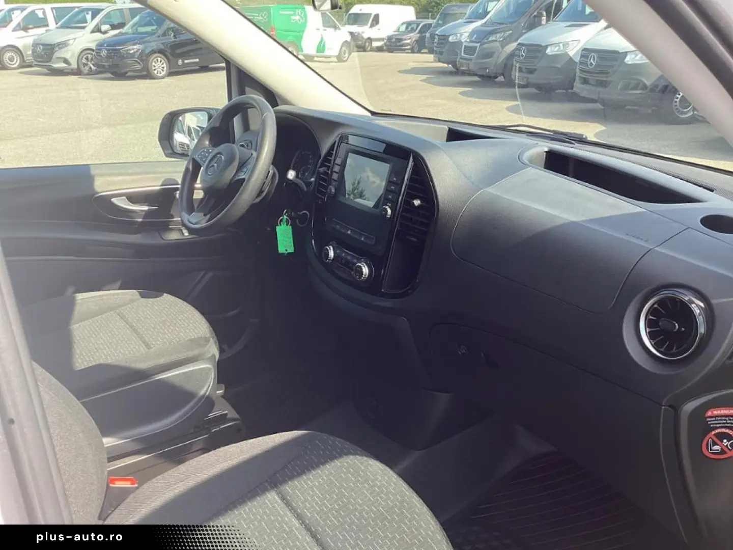 MERCEDES-BENZ eVito 129 Tourer PRO Lang 8-Sitzer Kamera  SZH