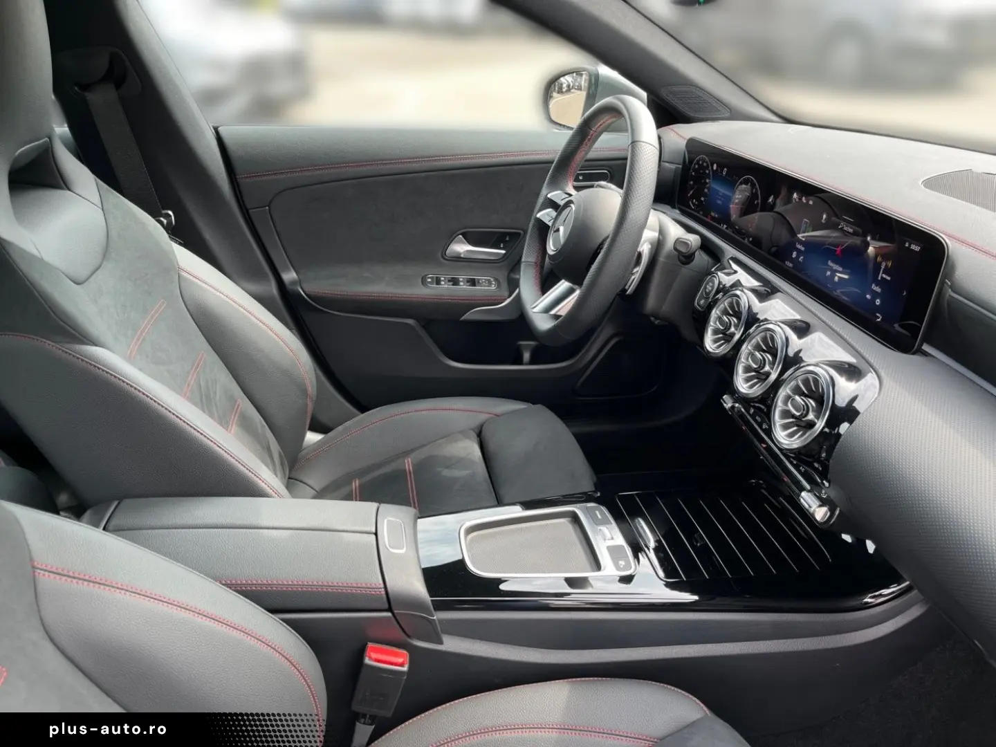 MERCEDES-BENZ CLA 2025 — imagine 6