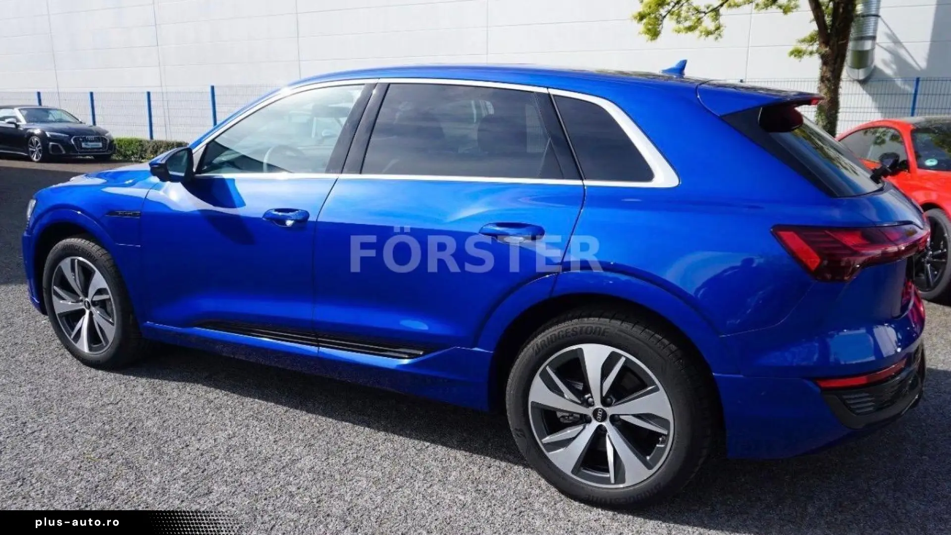 Audi Q8 e-tron Quattro 55 S line