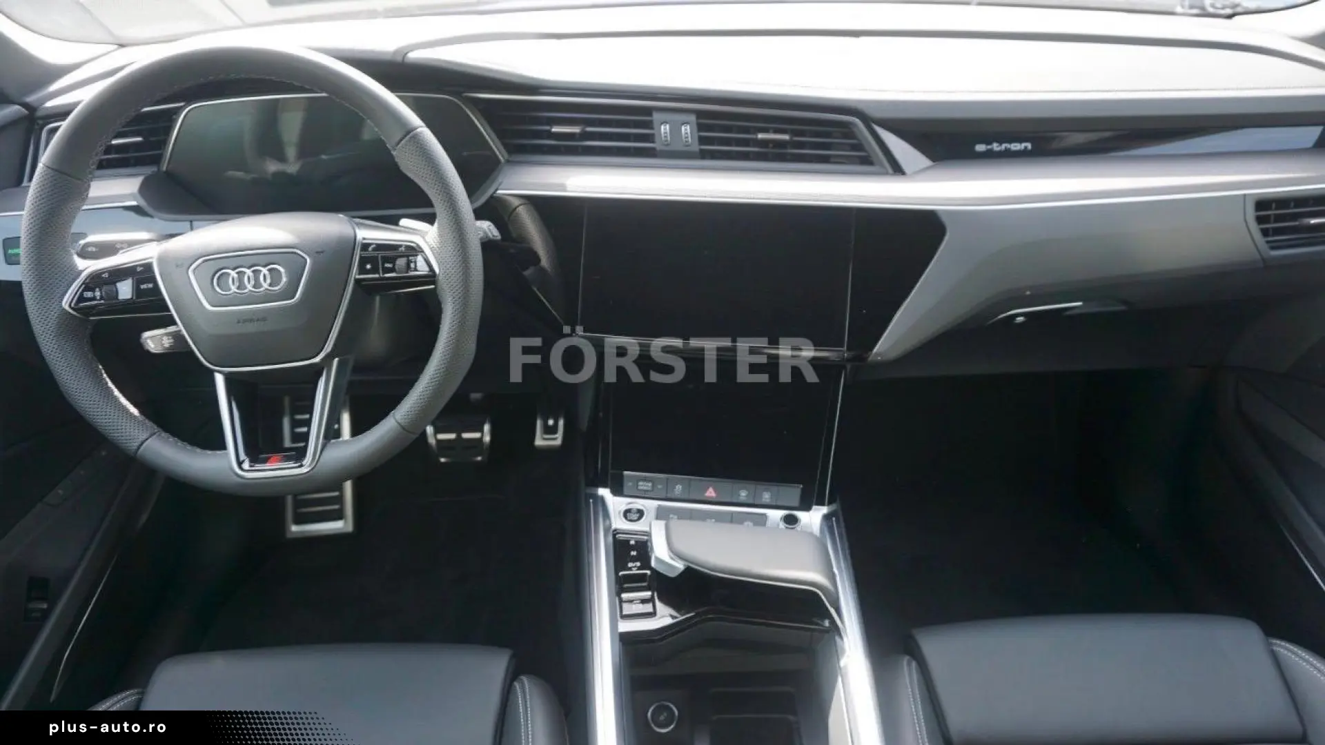 Audi Q8 e-tron Quattro 55 S line