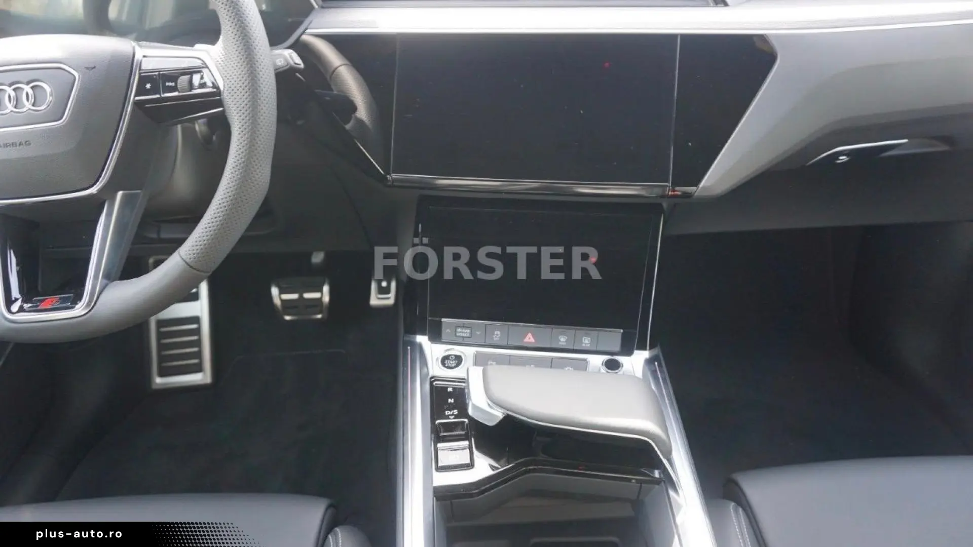 Audi Q8 e-tron Quattro 55 S line
