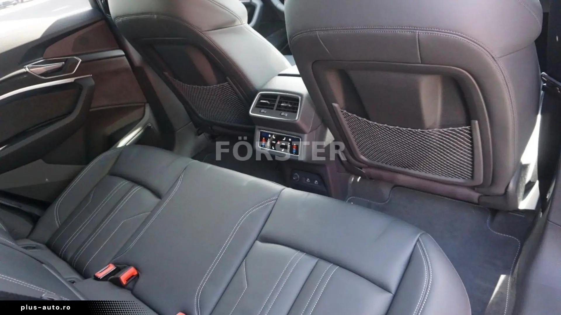 Audi Q8 e-tron Quattro 55 S line