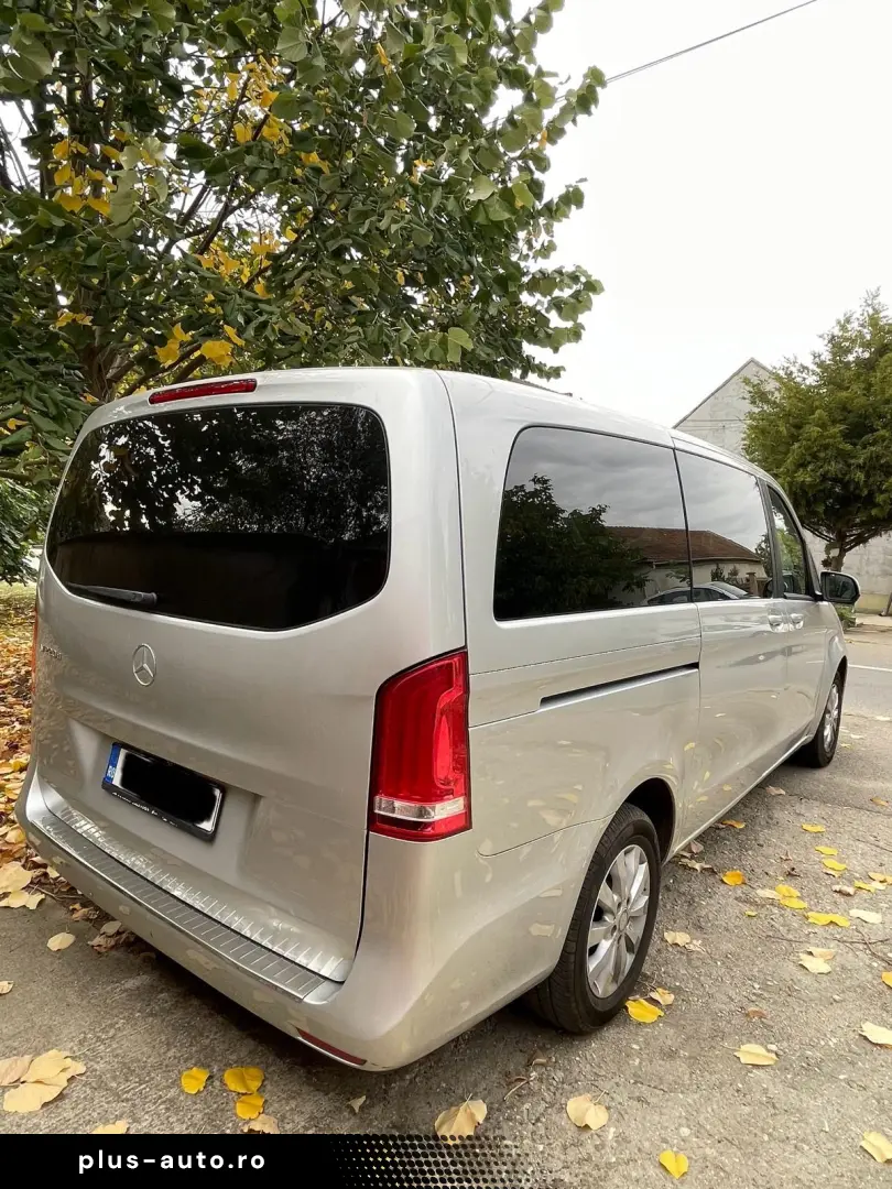 Mercedes-Benz V 220