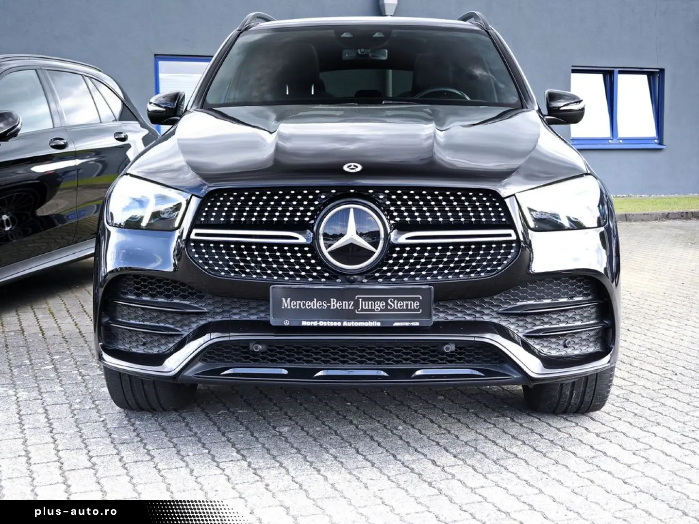 MERCEDES-BENZ GLE 350 d 4M AMG PANO AHK 360 BURMESTER MEMORY
