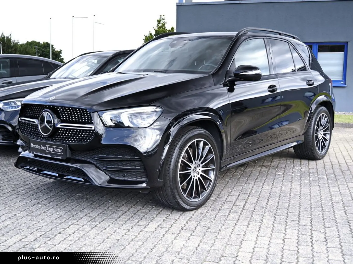 MERCEDES-BENZ GLE 350 d 4M AMG PANO AHK 360 BURMESTER MEMORY