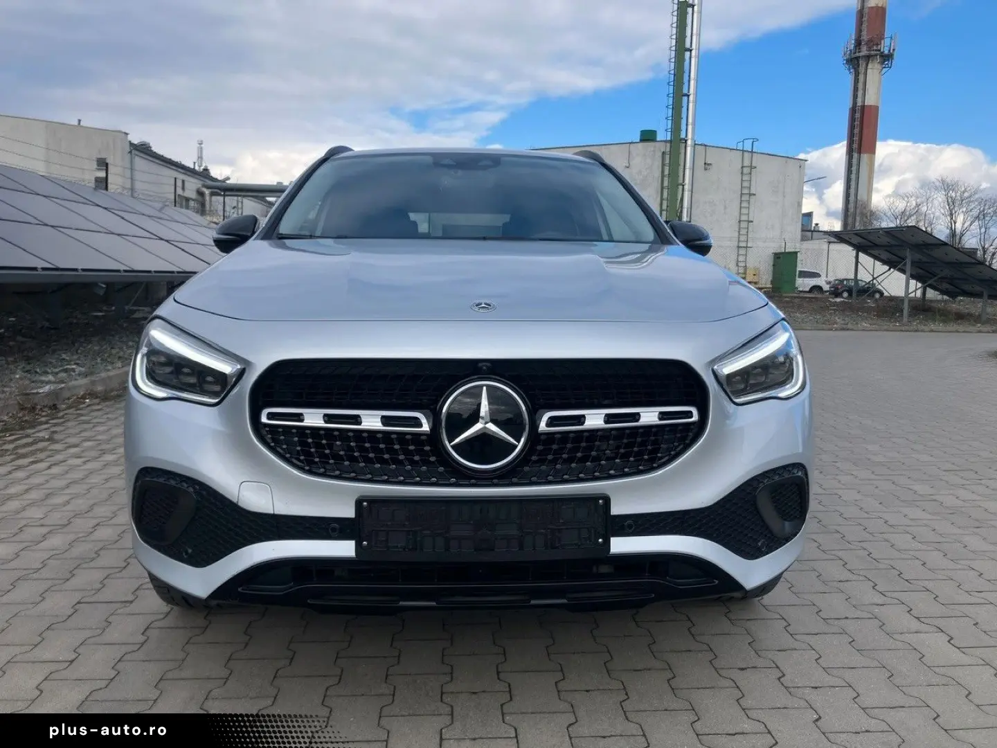 MERCEDES-BENZ GLA 250 4Matic LED NAVI PDC KAMERA 1-HAND