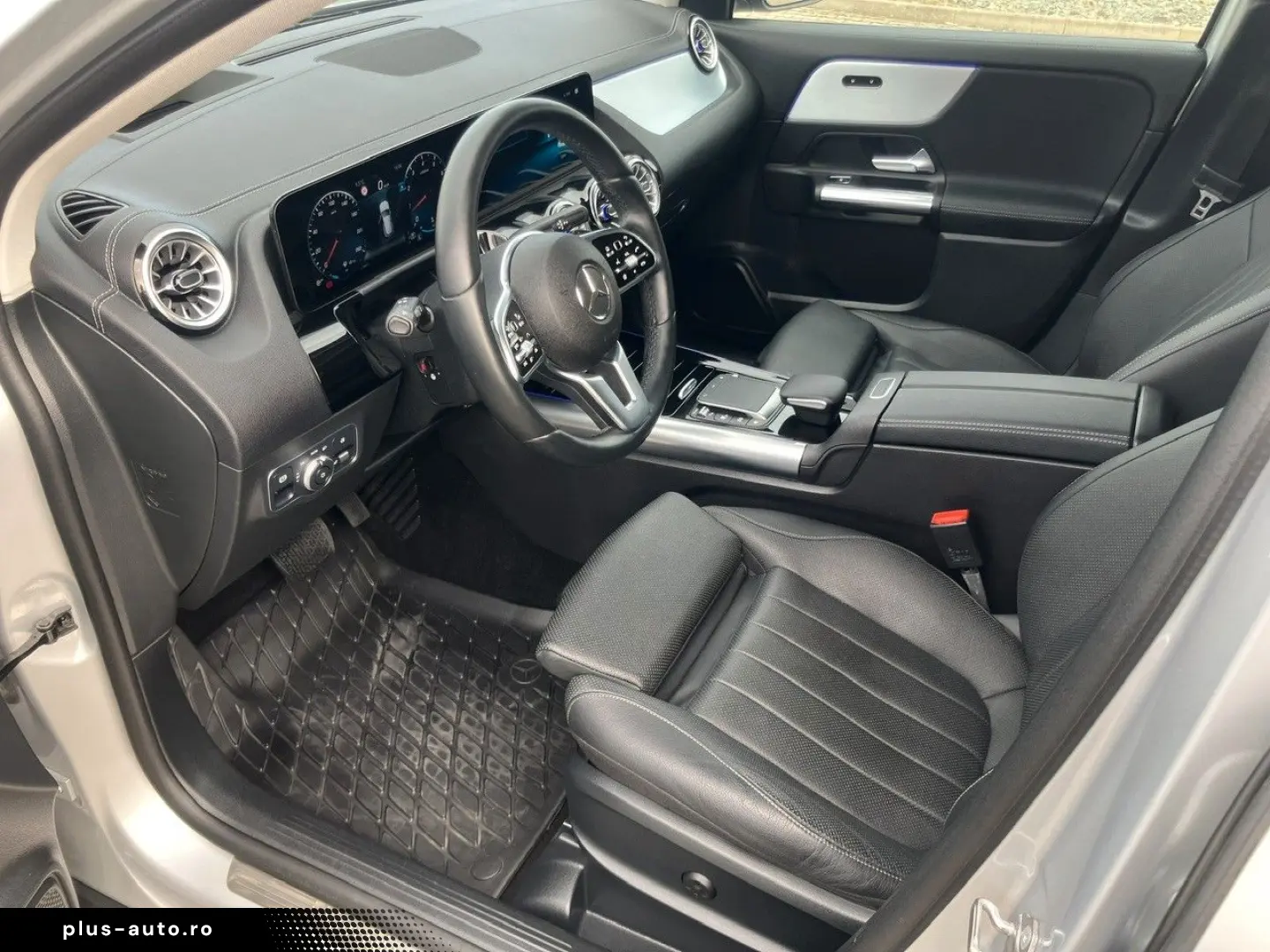 MERCEDES-BENZ GLA 250 4Matic LED NAVI PDC KAMERA 1-HAND