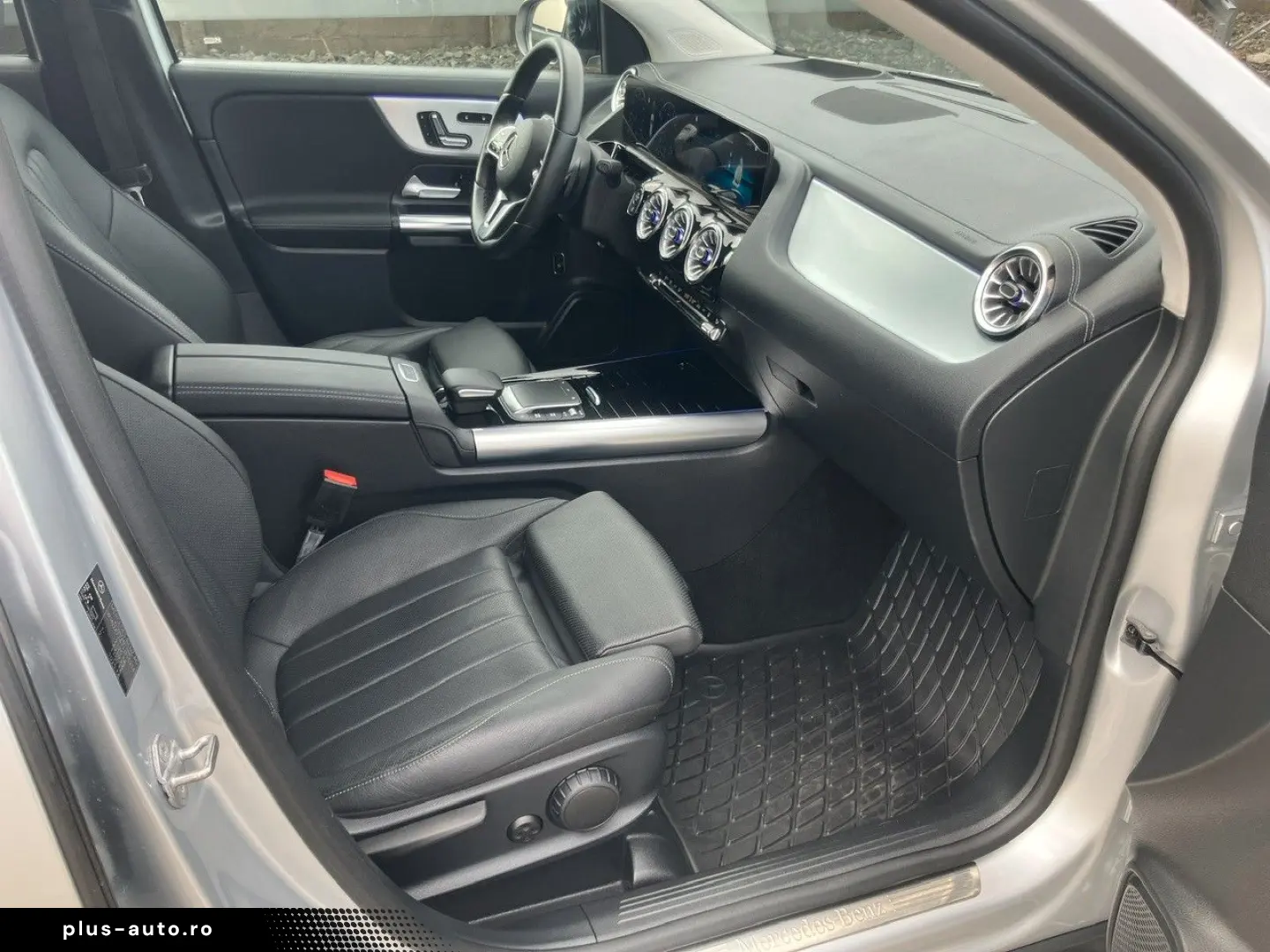 MERCEDES-BENZ GLA 250 4Matic LED NAVI PDC KAMERA 1-HAND