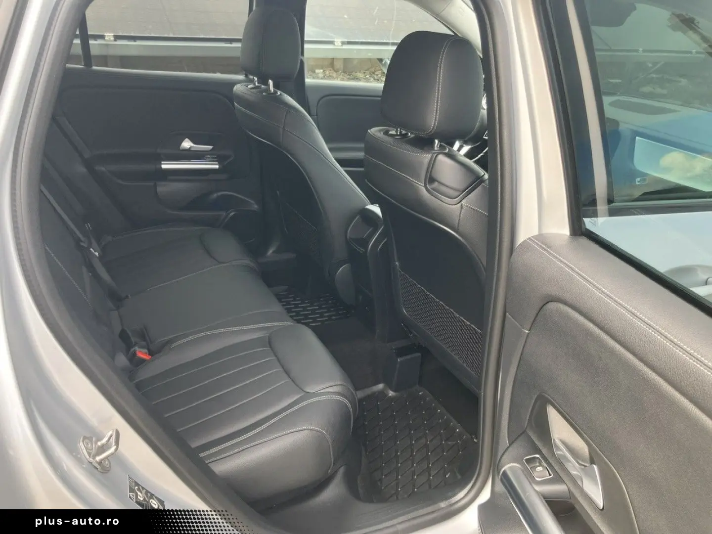 MERCEDES-BENZ GLA 250 4Matic LED NAVI PDC KAMERA 1-HAND