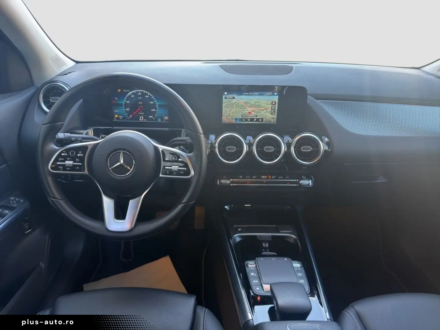 MERCEDES-BENZ GLA 200 4M  PROGRESSIVE AHK KAMERA SITZH. DAB