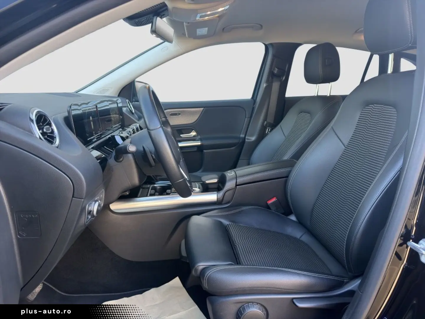 MERCEDES-BENZ GLA 200 4M  PROGRESSIVE AHK KAMERA SITZH. DAB