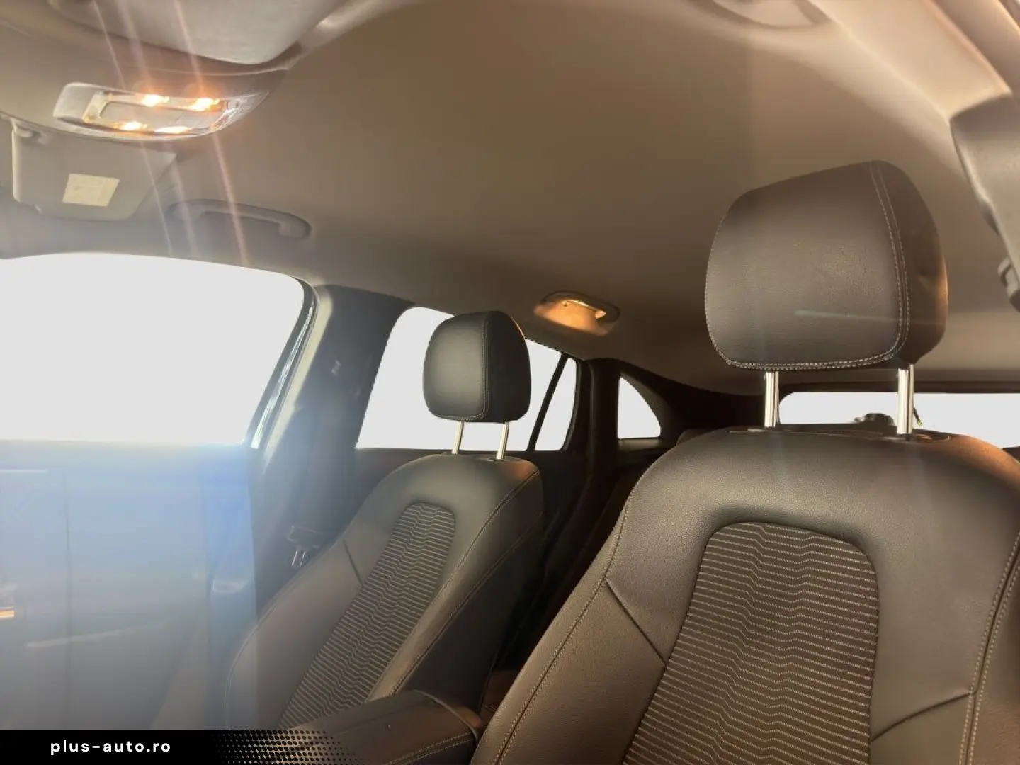 MERCEDES-BENZ GLA 200 4M  PROGRESSIVE AHK KAMERA SITZH. DAB